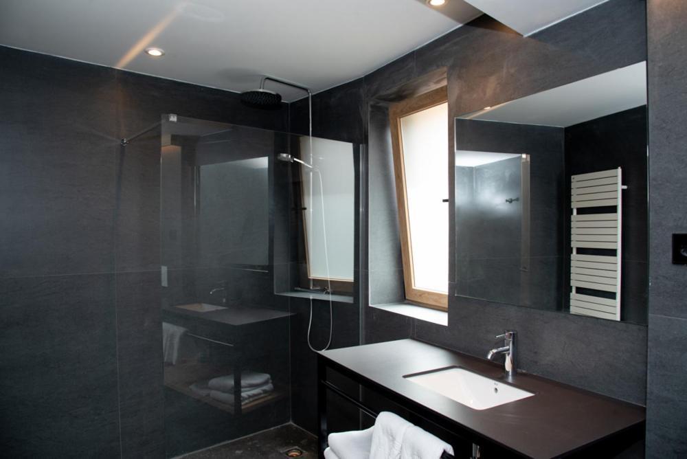 Hotel Roya إيسبوت المظهر الخارجي الصورة