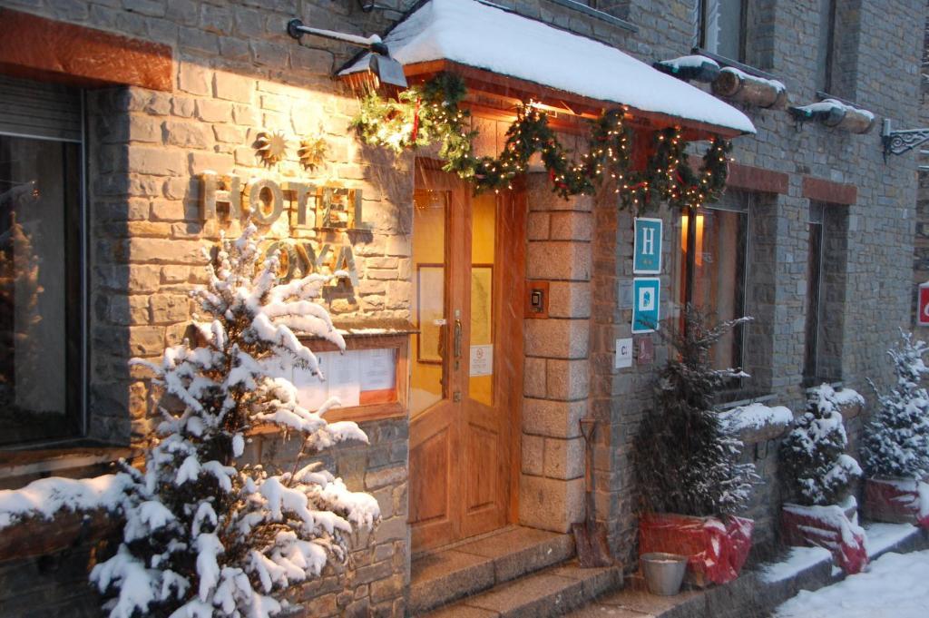 Hotel Roya إيسبوت المظهر الخارجي الصورة